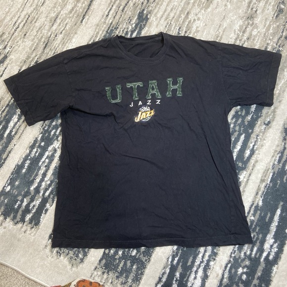 Vintage Utah Jazz Embroidered Black & Green T Shirt Mens Size X-Large 90s NBA - Picture 1 of 5